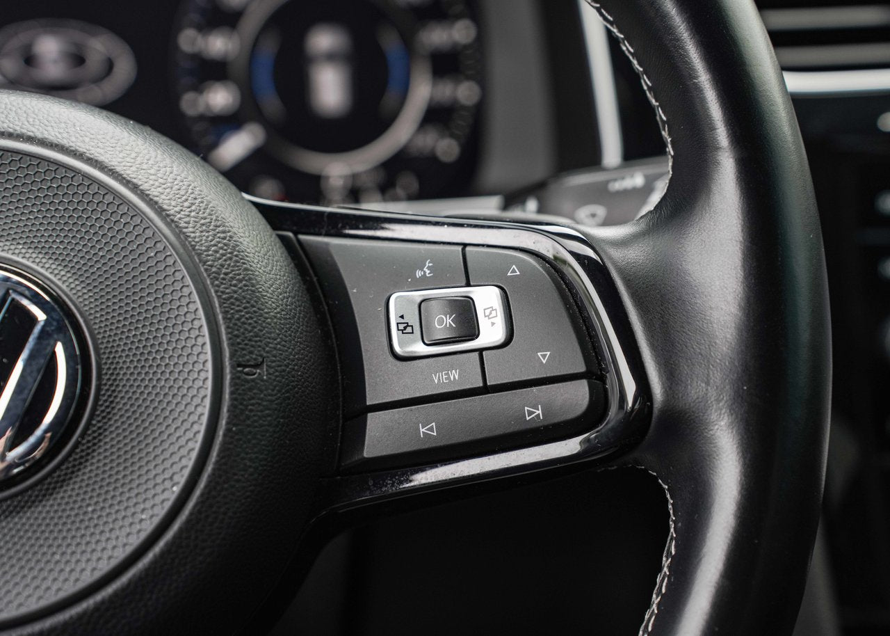 2019 Volkswagen Golf R DSG/AWD/KEYLESS/BLINDSPOT/SONAR/LANE ASSIST