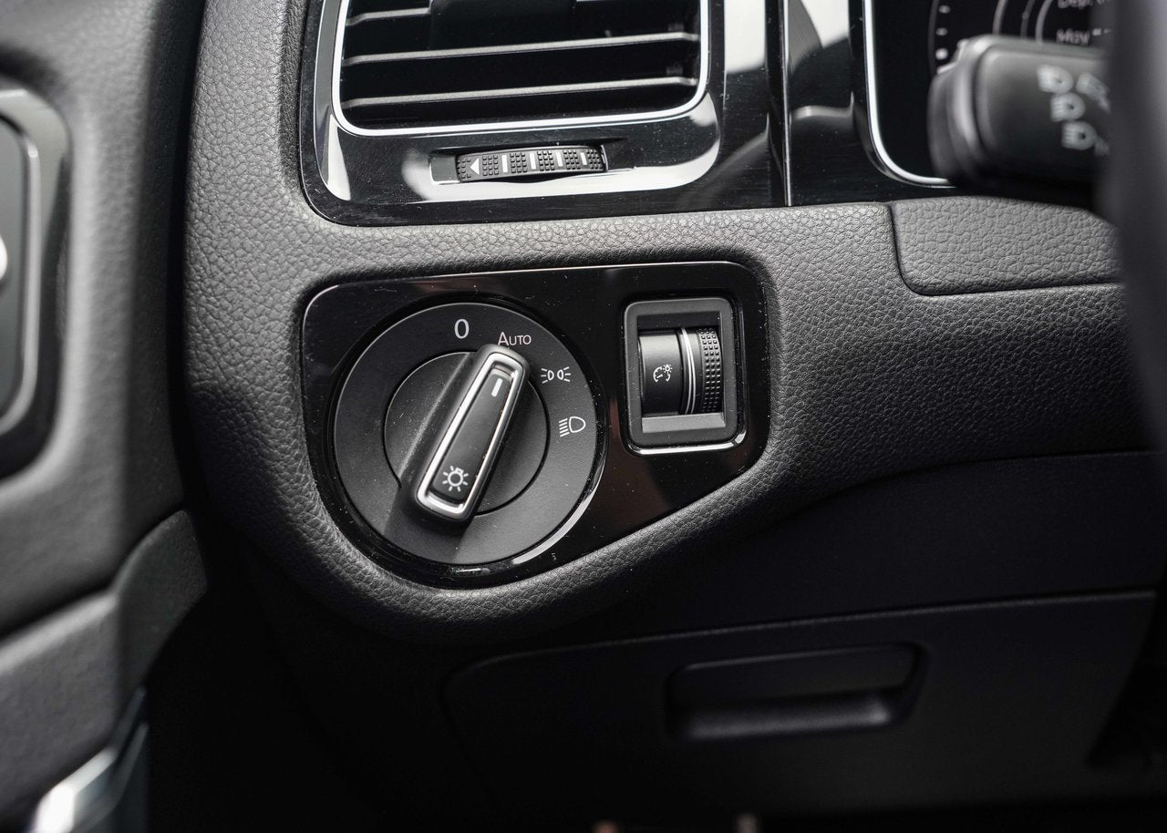 2019 Volkswagen Golf R DSG/AWD/KEYLESS/BLINDSPOT/SONAR/LANE ASSIST