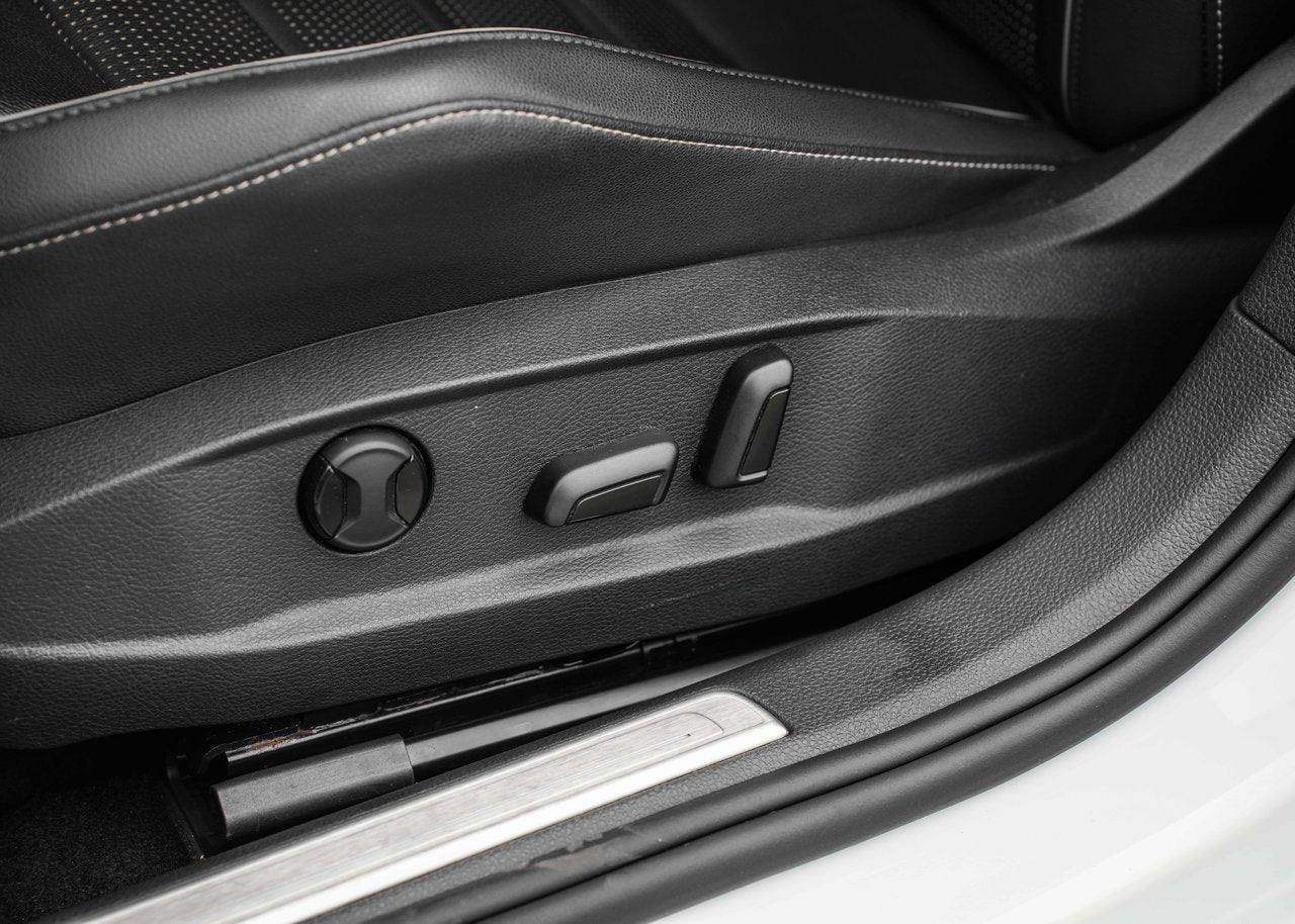 2019 Volkswagen Golf R DSG/AWD/KEYLESS/BLINDSPOT/SONAR/LANE ASSIST