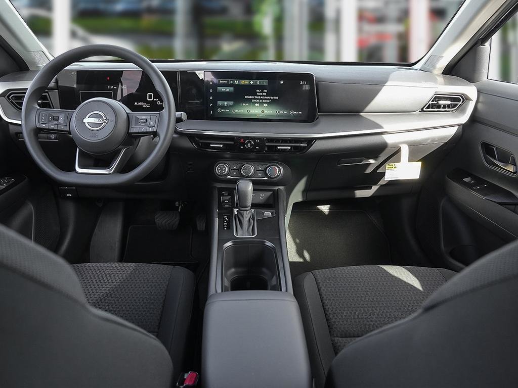 2025 Nissan Kicks S