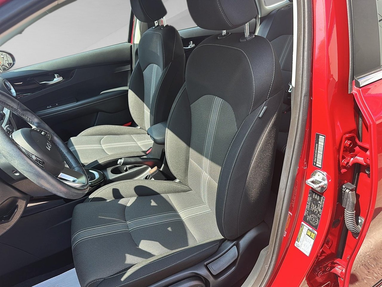 2022 Kia Forte5 EX