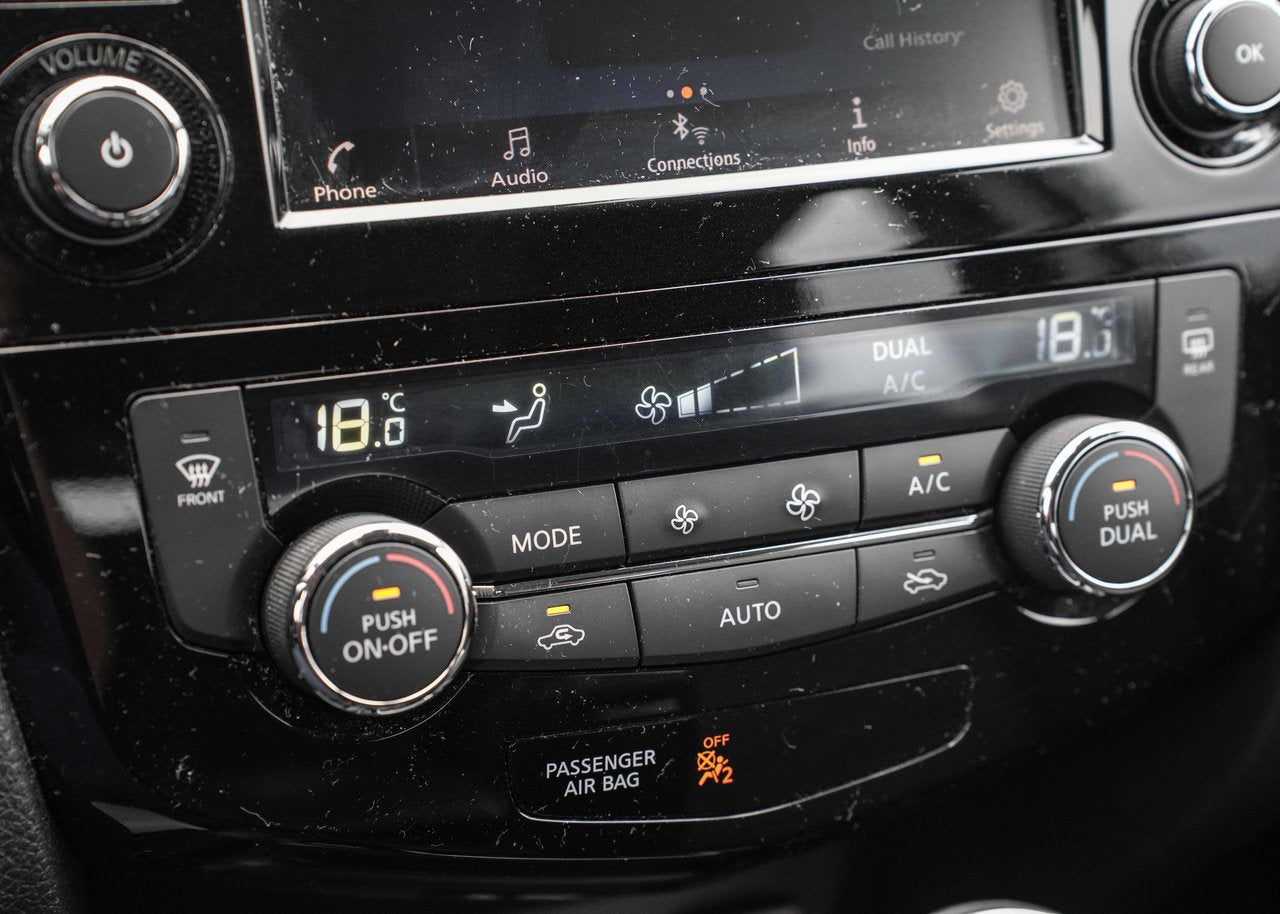 2020 Nissan Qashqai SV FWD