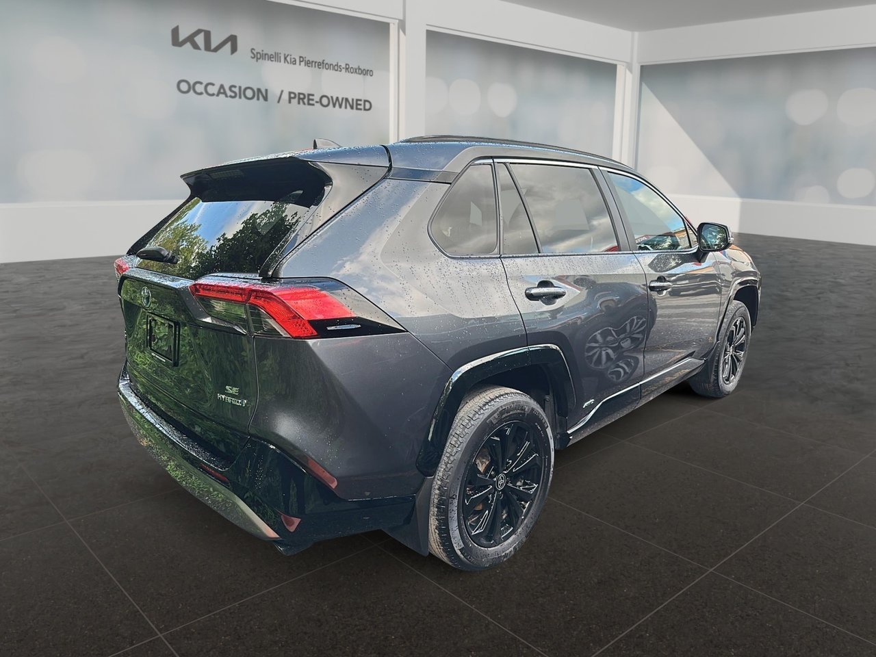 2023 Toyota RAV4 Hybrid SE