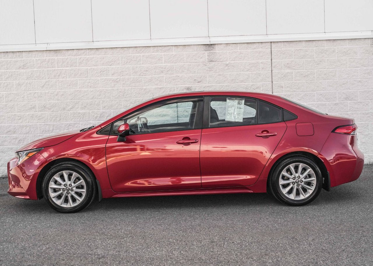 2021 Toyota Corolla LE UPGRADE