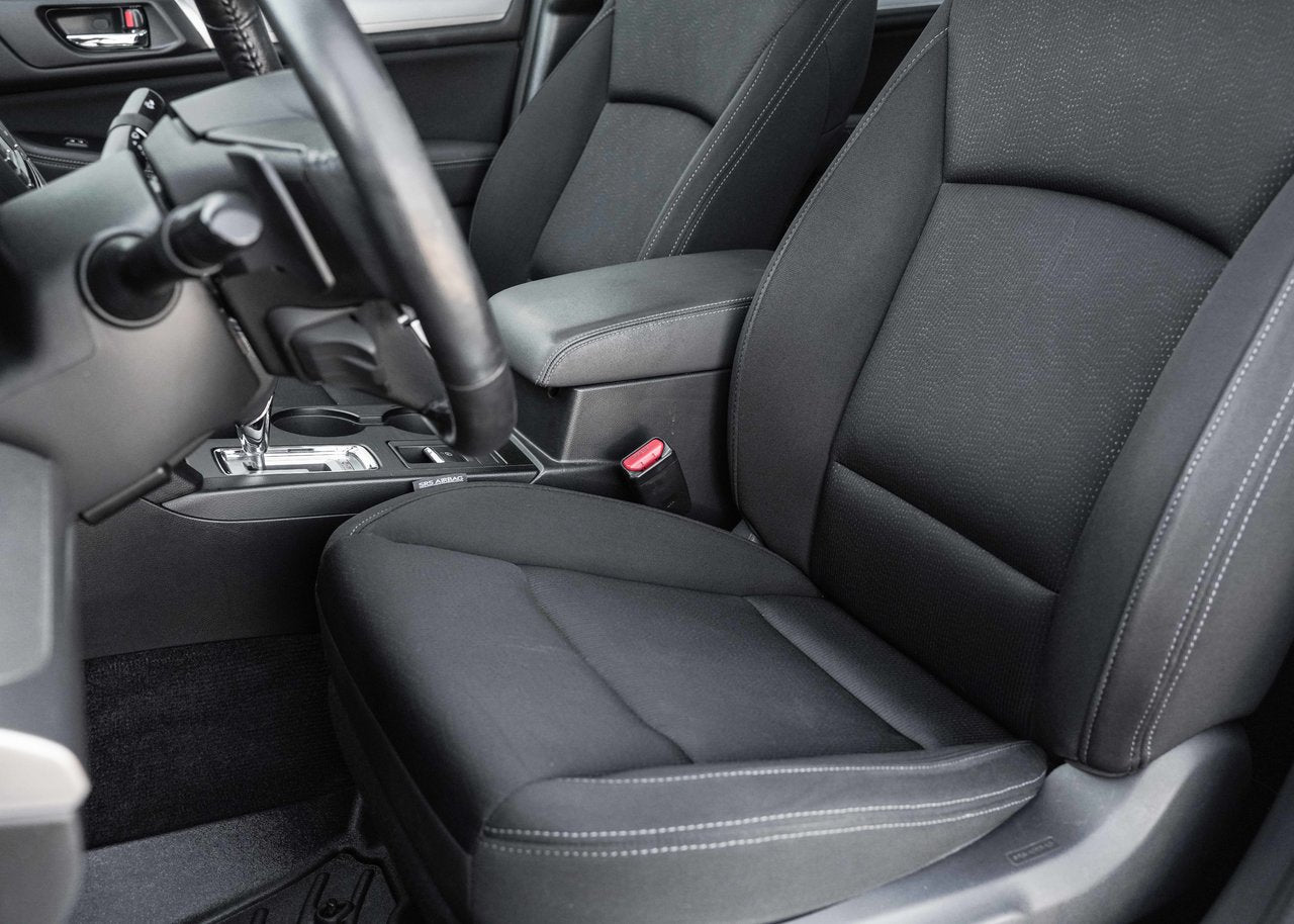 2015 Subaru Legacy 2.5i/AWD/TOURING/TECH PACKAGE/SUNROOF/KEYLESS