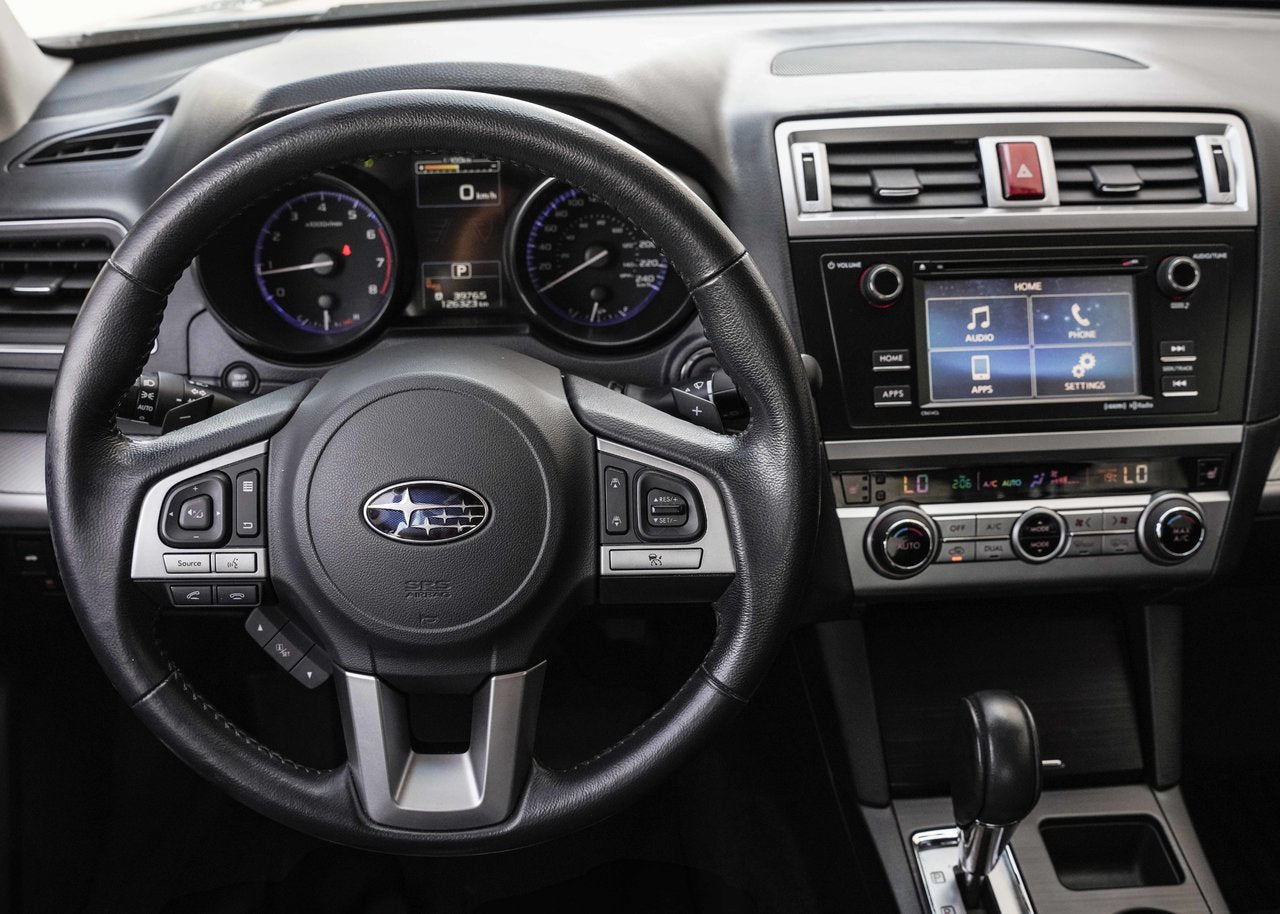 2015 Subaru Legacy 2.5i/AWD/TOURING/TECH PACKAGE/SUNROOF/KEYLESS