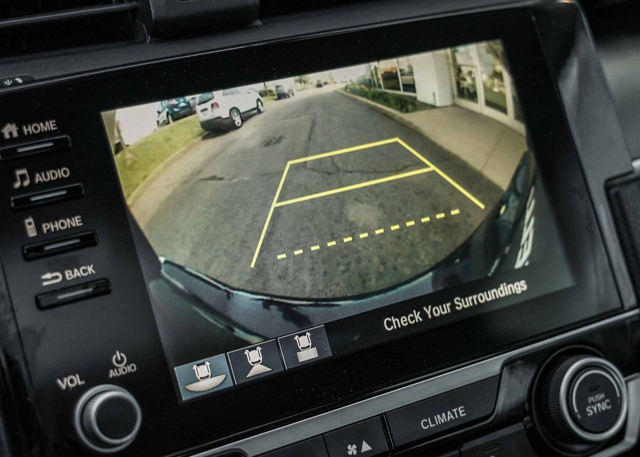 2021 Honda Civic Sedan EX; TOIT CAMERA LANEWATCH SIEGES CHAUFFANT MAGS