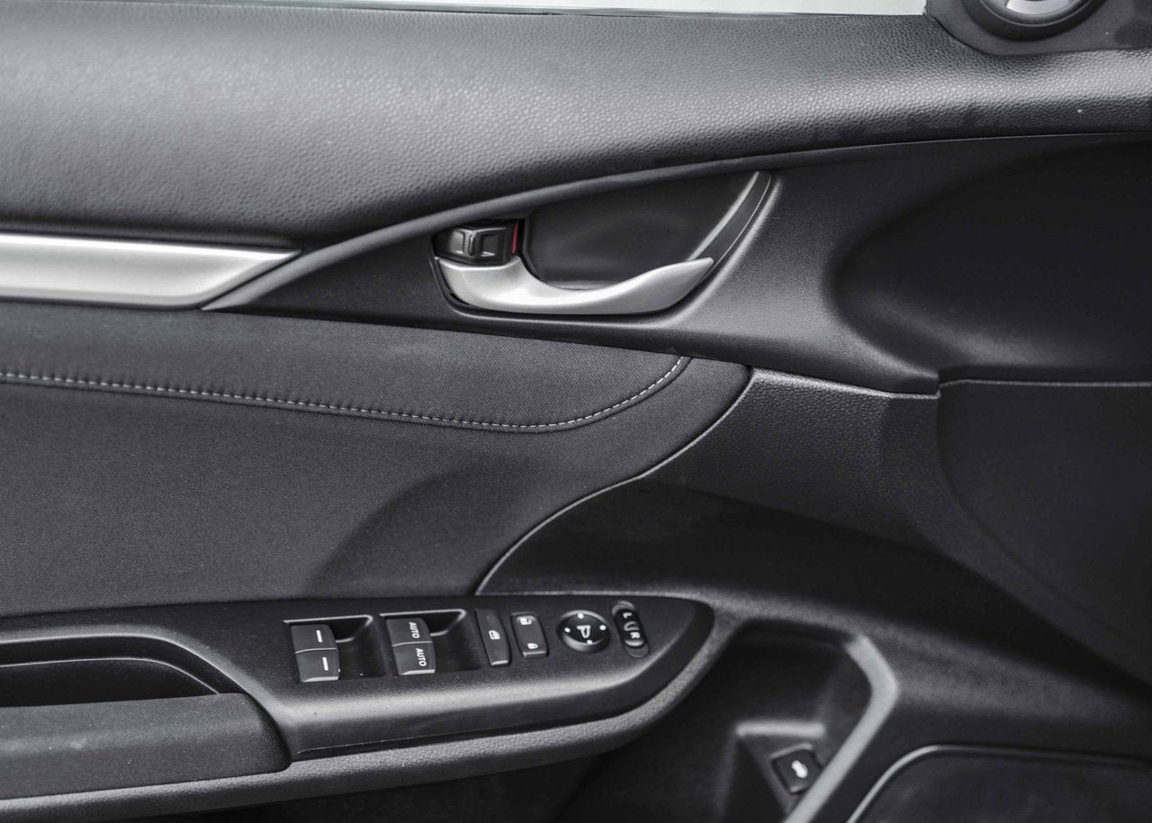 2021 Honda Civic Sedan EX; TOIT CAMERA LANEWATCH SIEGES CHAUFFANT MAGS