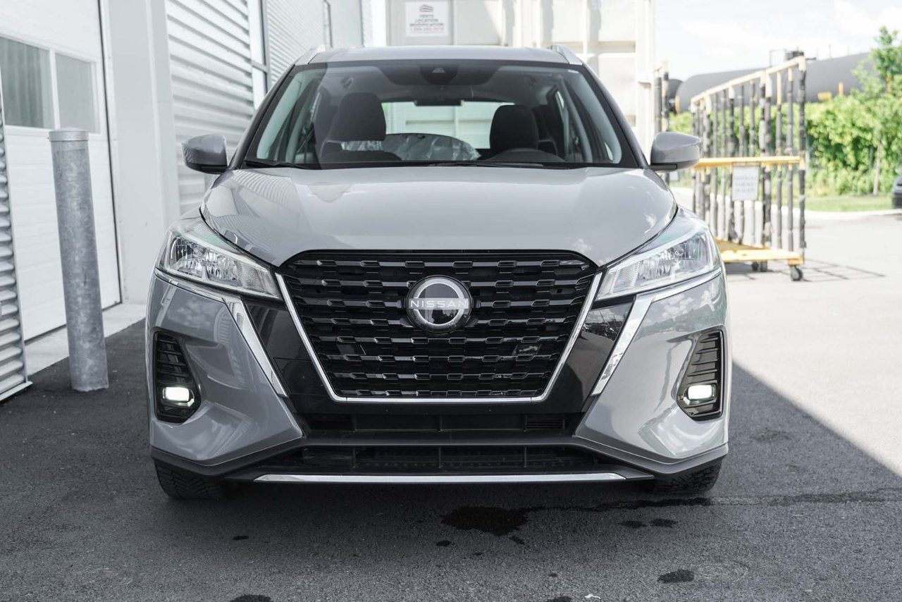 2022 Nissan Kicks SV/FWD/KEYLESS/BLINDSPOT/360 CAM/LANE ASSIST