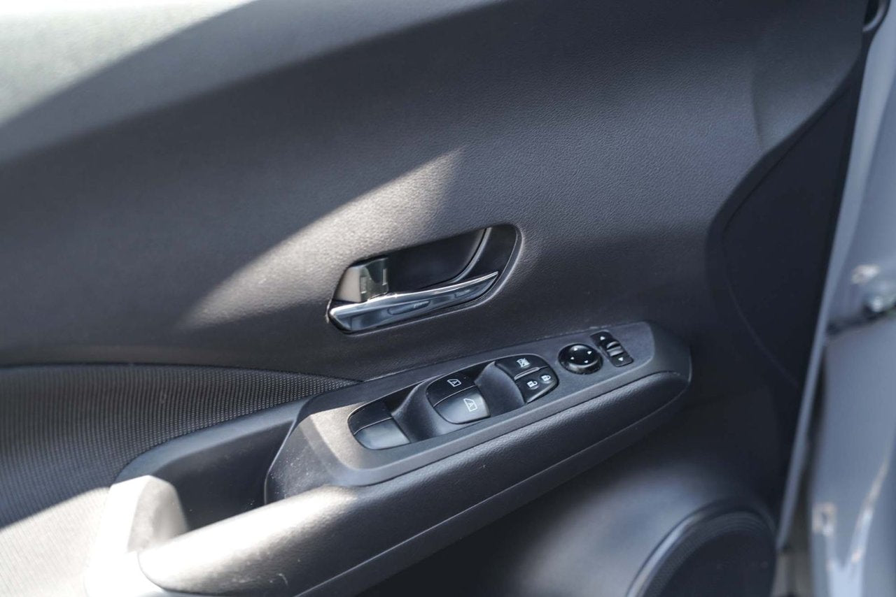 2022 Nissan Kicks SV/FWD/KEYLESS/BLINDSPOT/360 CAM/LANE ASSIST