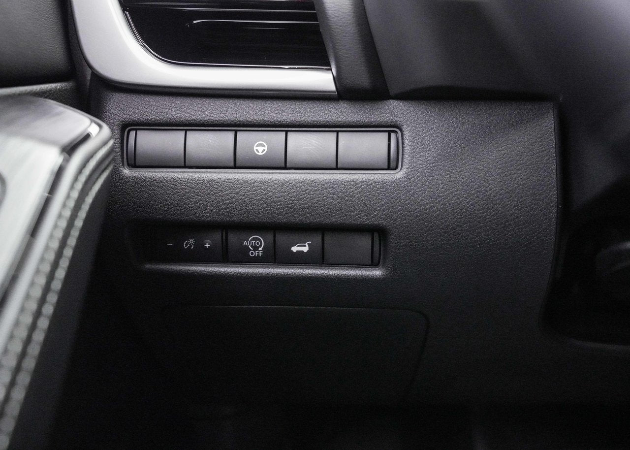 2025 Nissan Rogue SL WAD