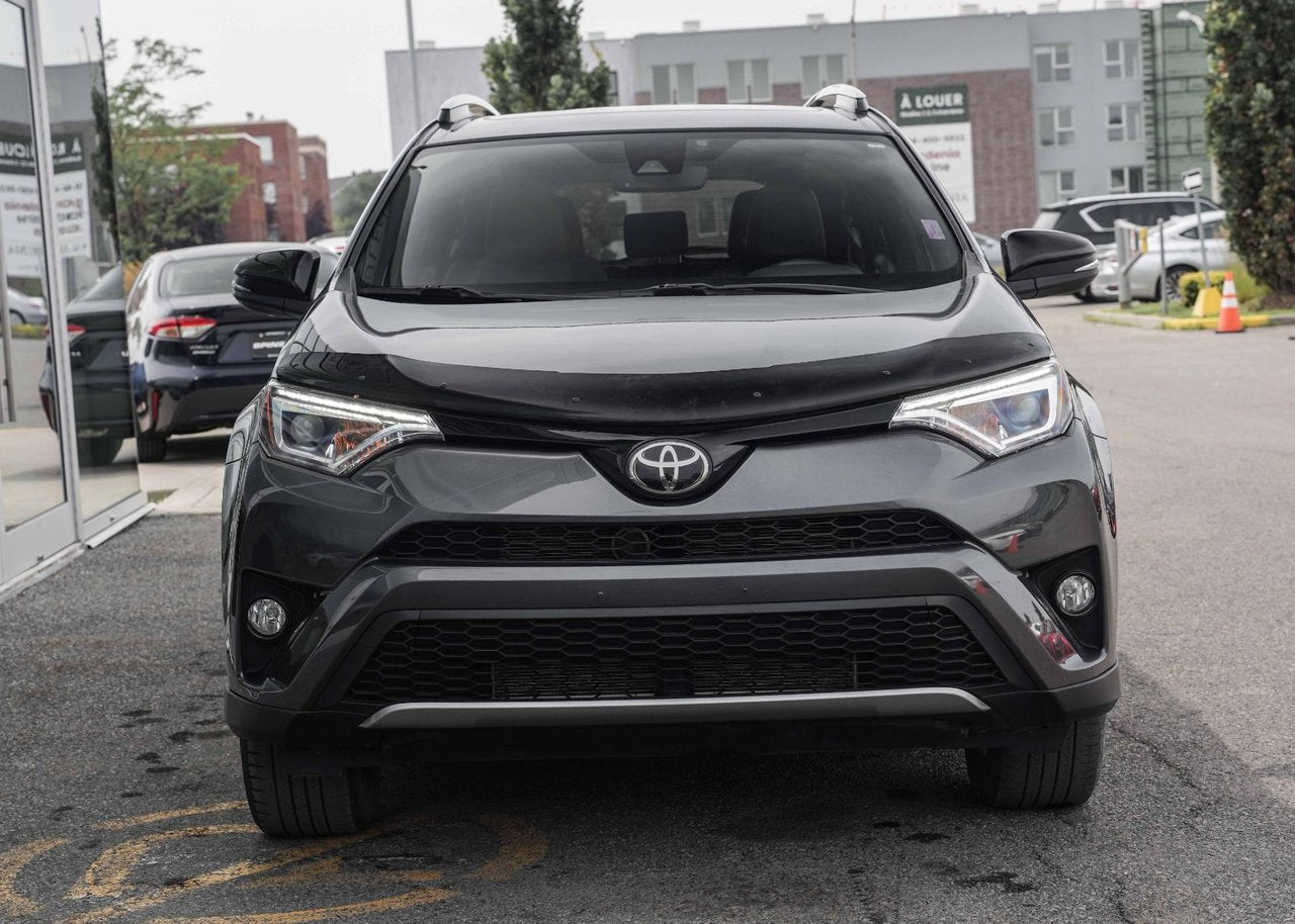 2018 Toyota RAV4 SE AWD