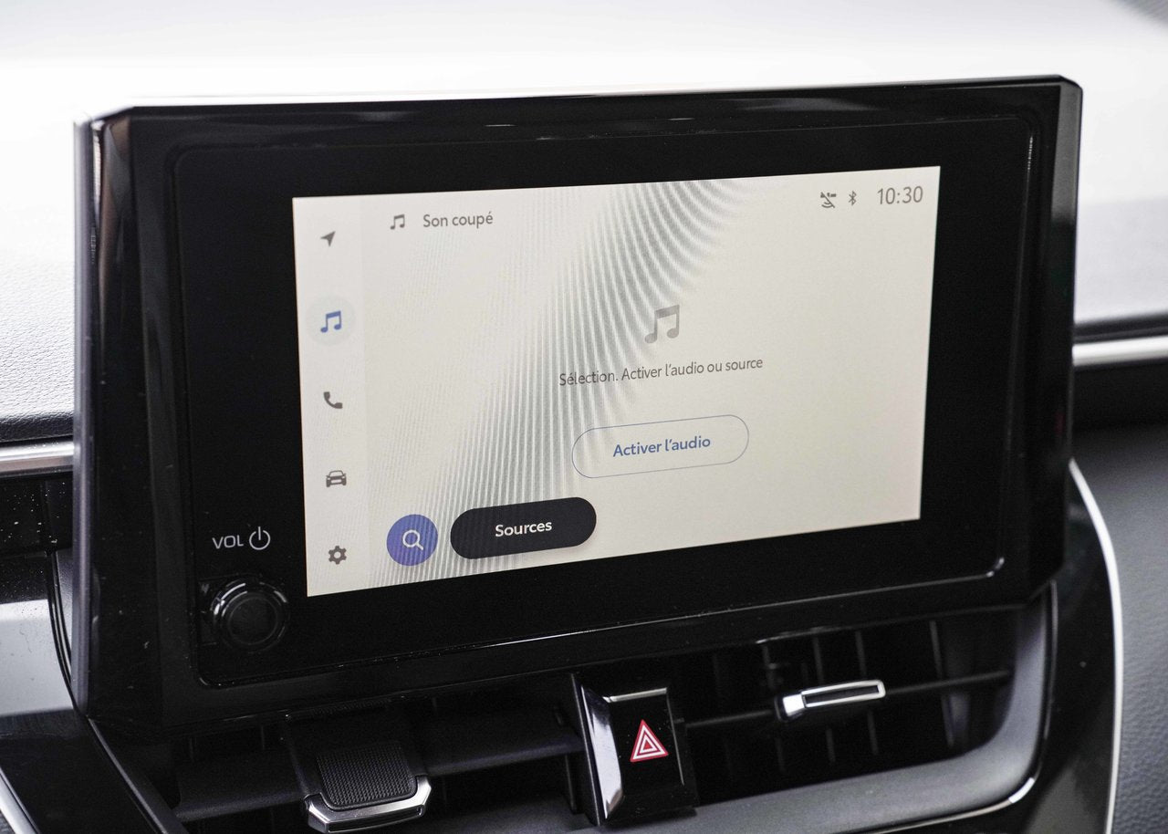 2023 Toyota Corolla SE HYBRID