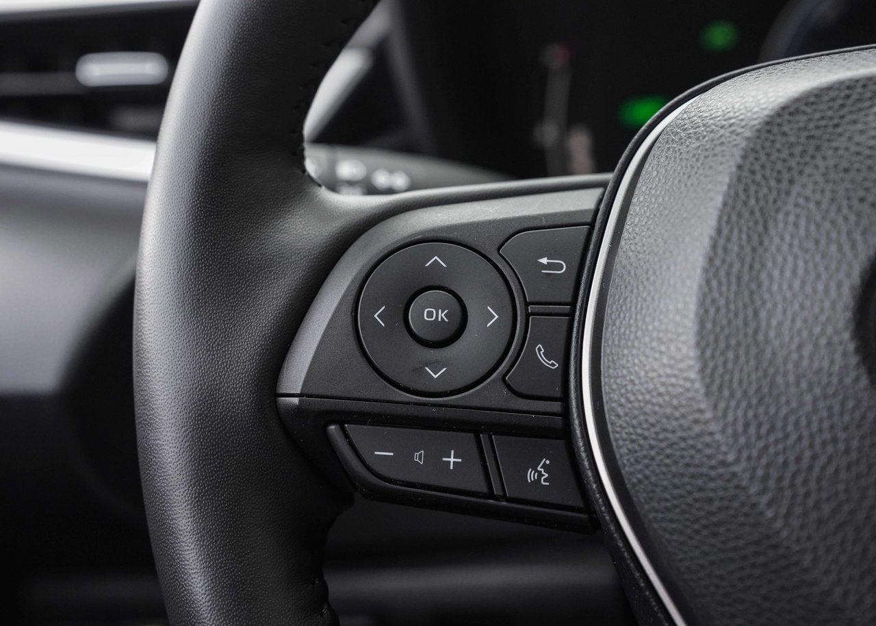 2023 Toyota Corolla SE HYBRID