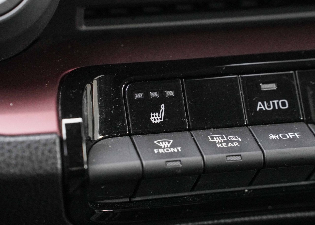 2023 Toyota PRIUS PRIME SE HATCHBACK HYBRIDE BRANCHABLE CARPLAY