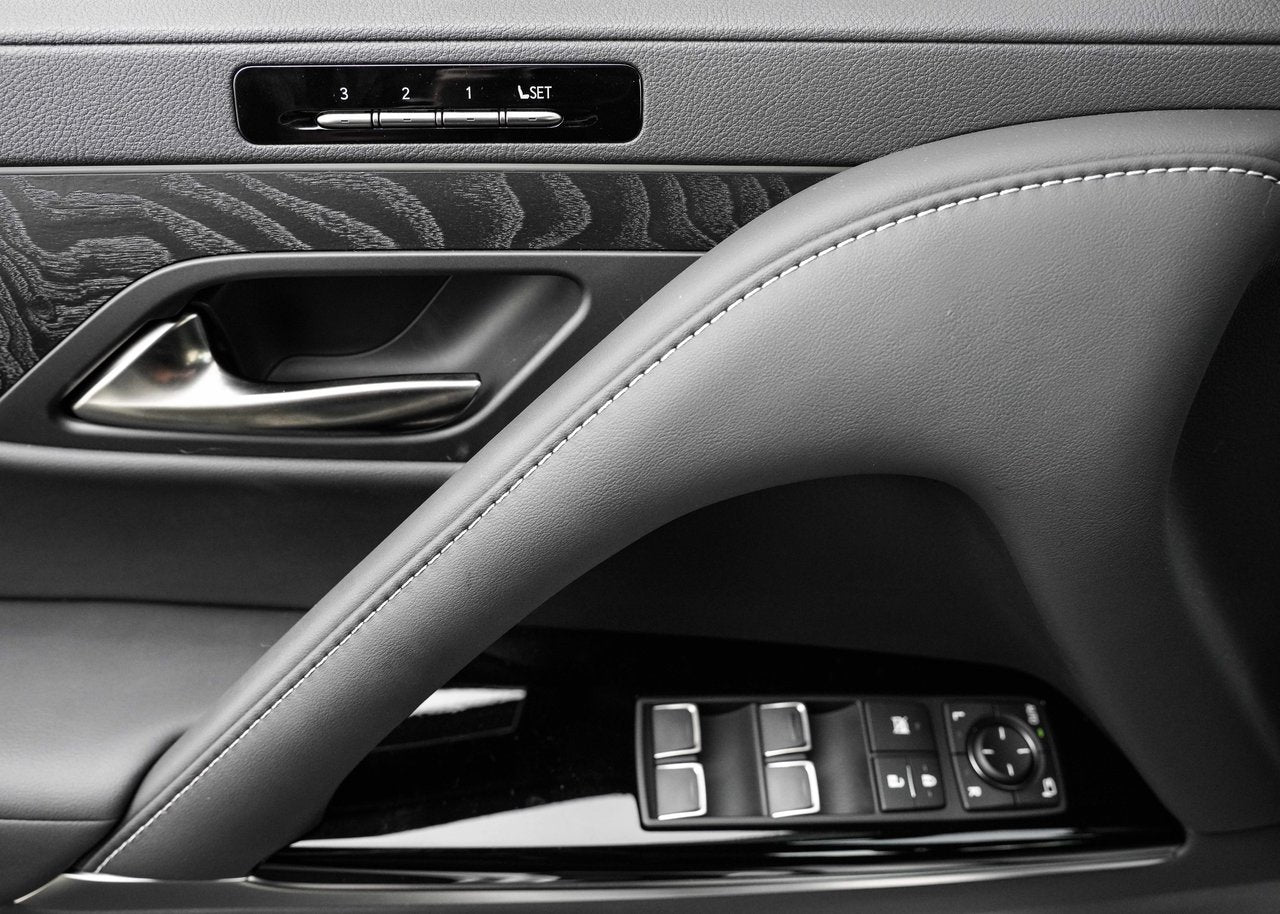 2025 Lexus LX LX 600, PREMIUM PACKAGE