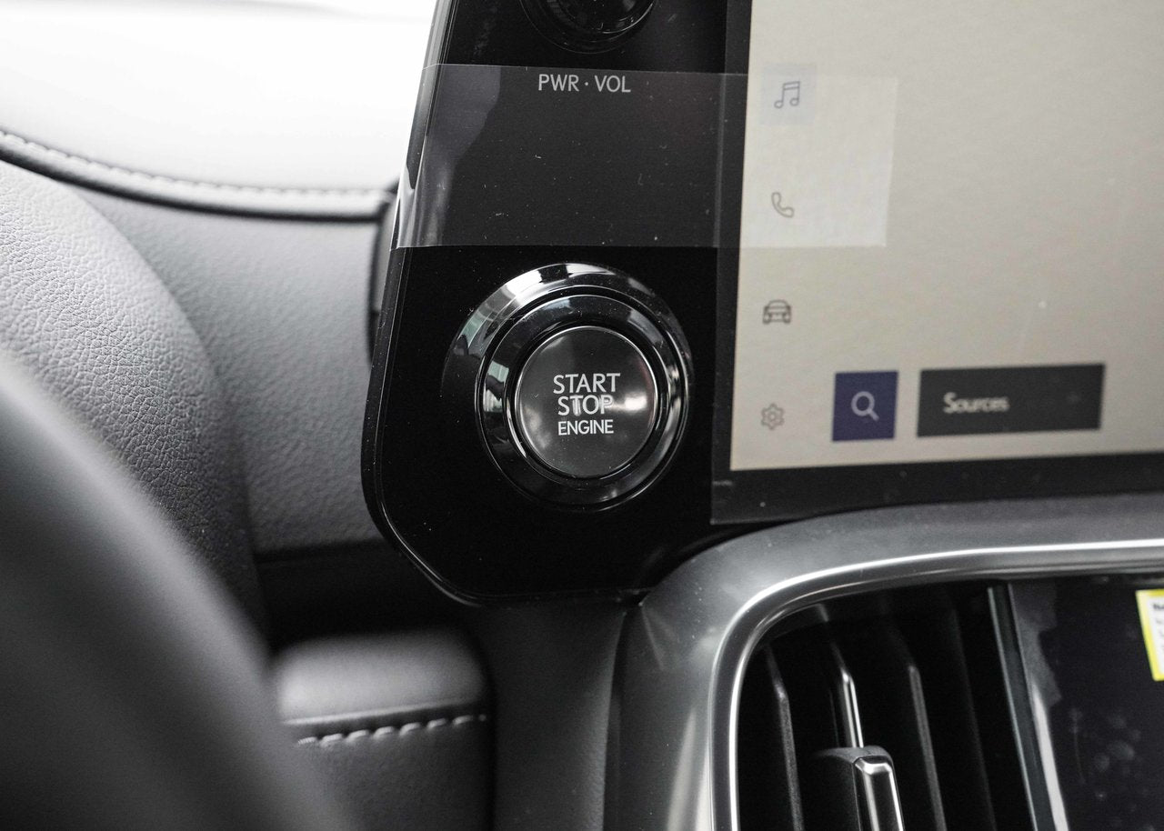 2025 Lexus LX LX 600, PREMIUM PACKAGE