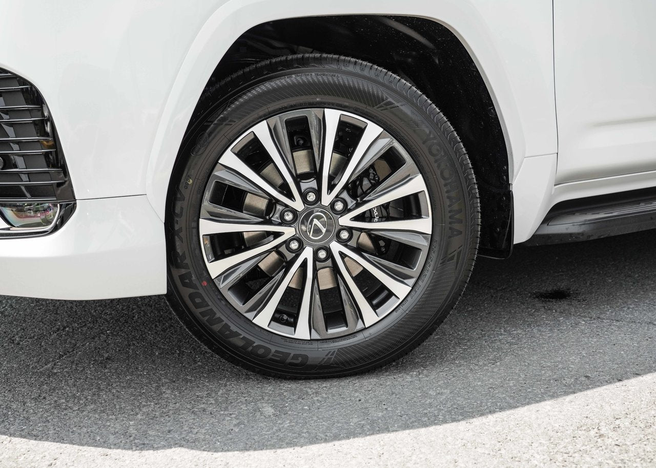 2025 Lexus LX LX 600, PREMIUM PACKAGE