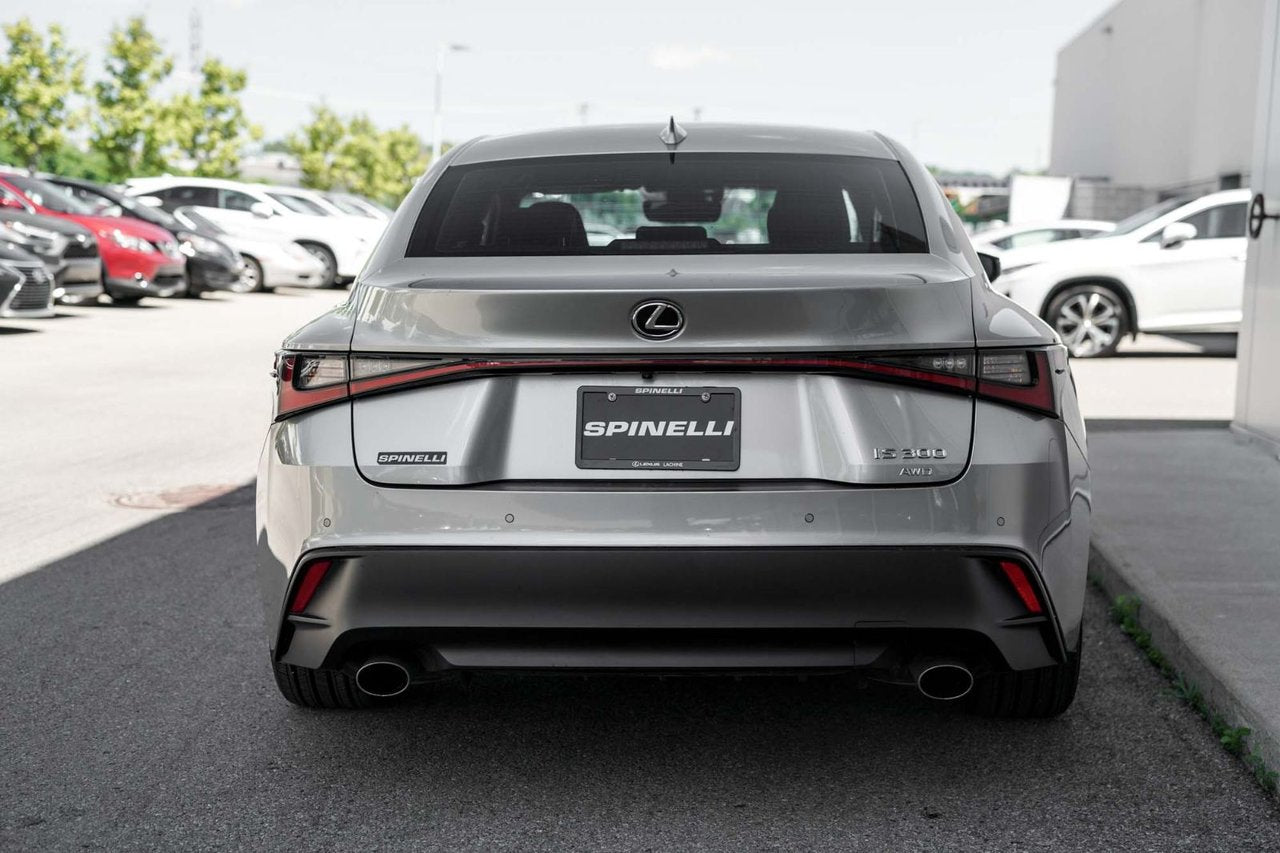 2022 Lexus IS 300 DEMO LUXURY AWD CUIR TOIT NAVI CARPLAY