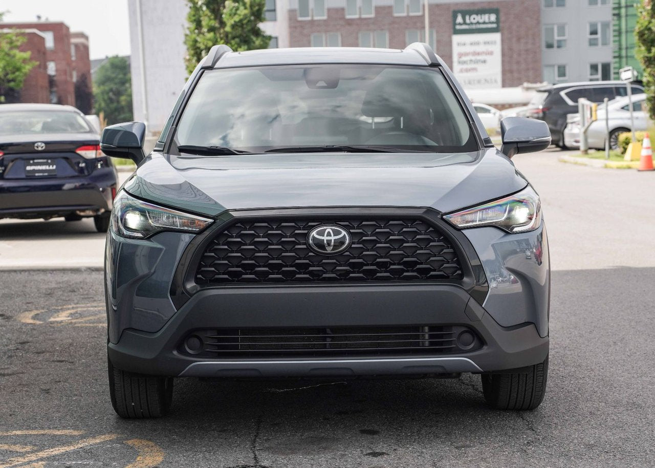 2022 Toyota COROLLA CROSS LE AWD