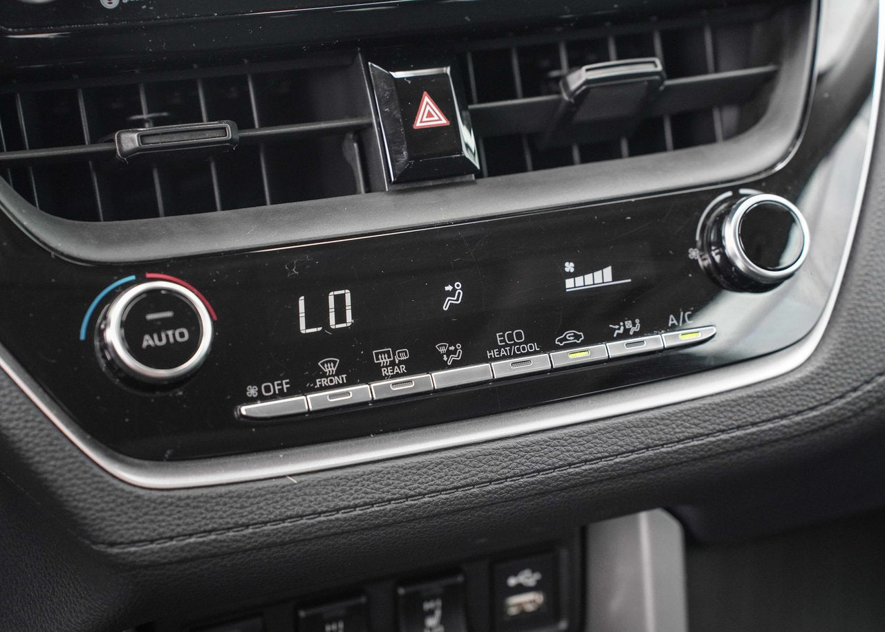 2022 Toyota COROLLA CROSS LE AWD