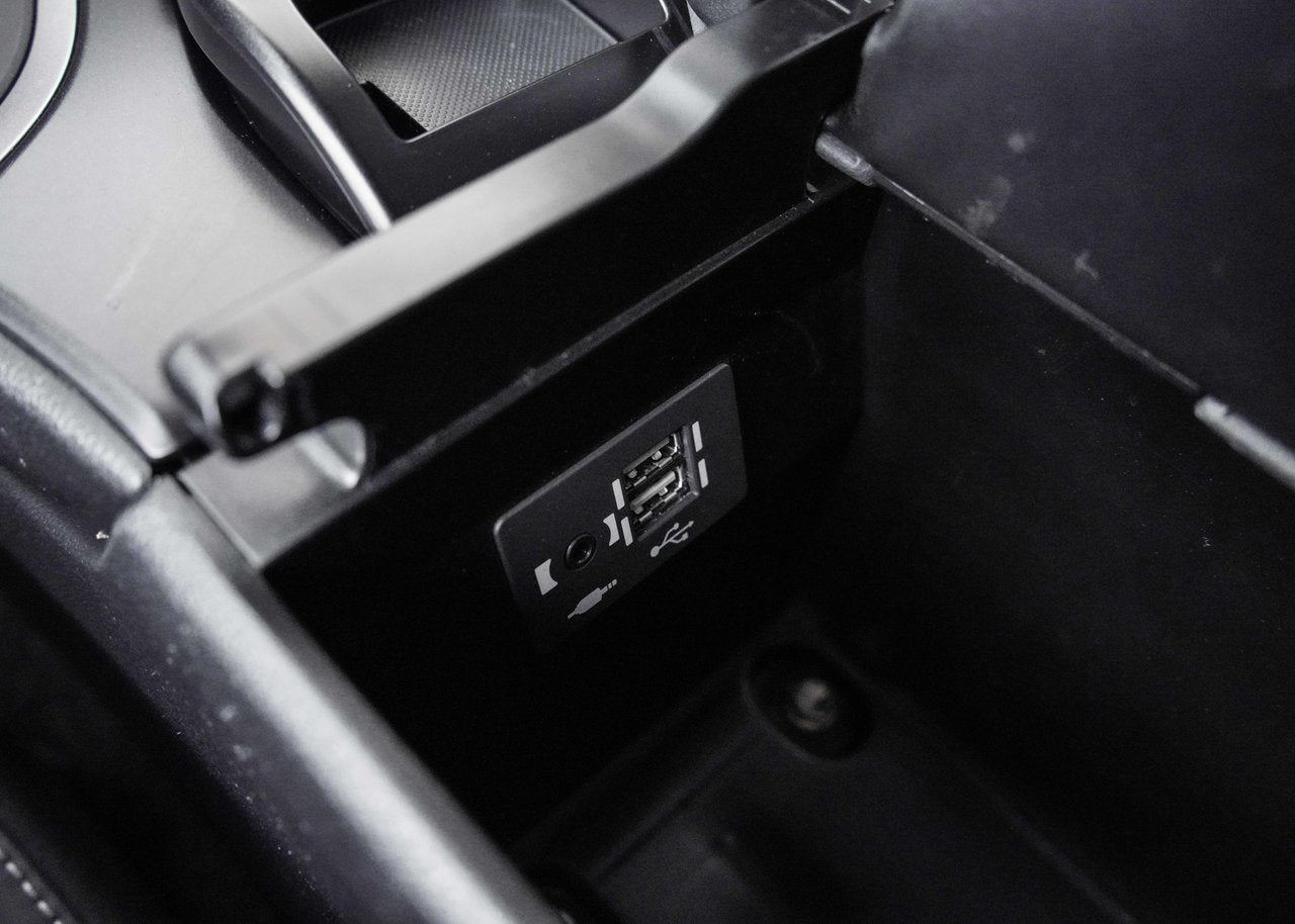 2022 Lexus UX 250h PREMIUM AWD HYBRIDE BAS KM CUIR TOIT CARPLAY