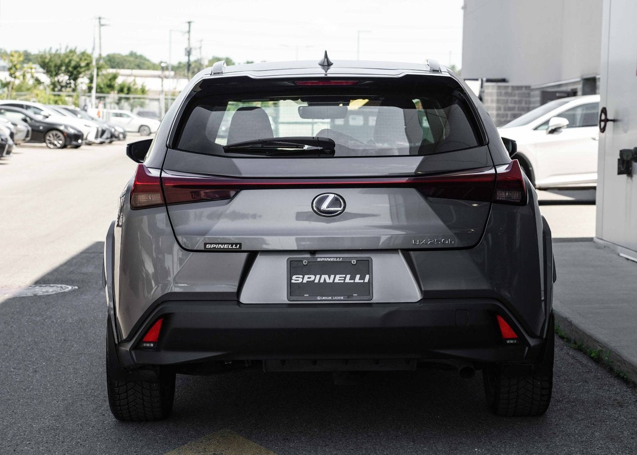 2022 Lexus UX 250h PREMIUM AWD HYBRIDE BAS KM CUIR TOIT CARPLAY
