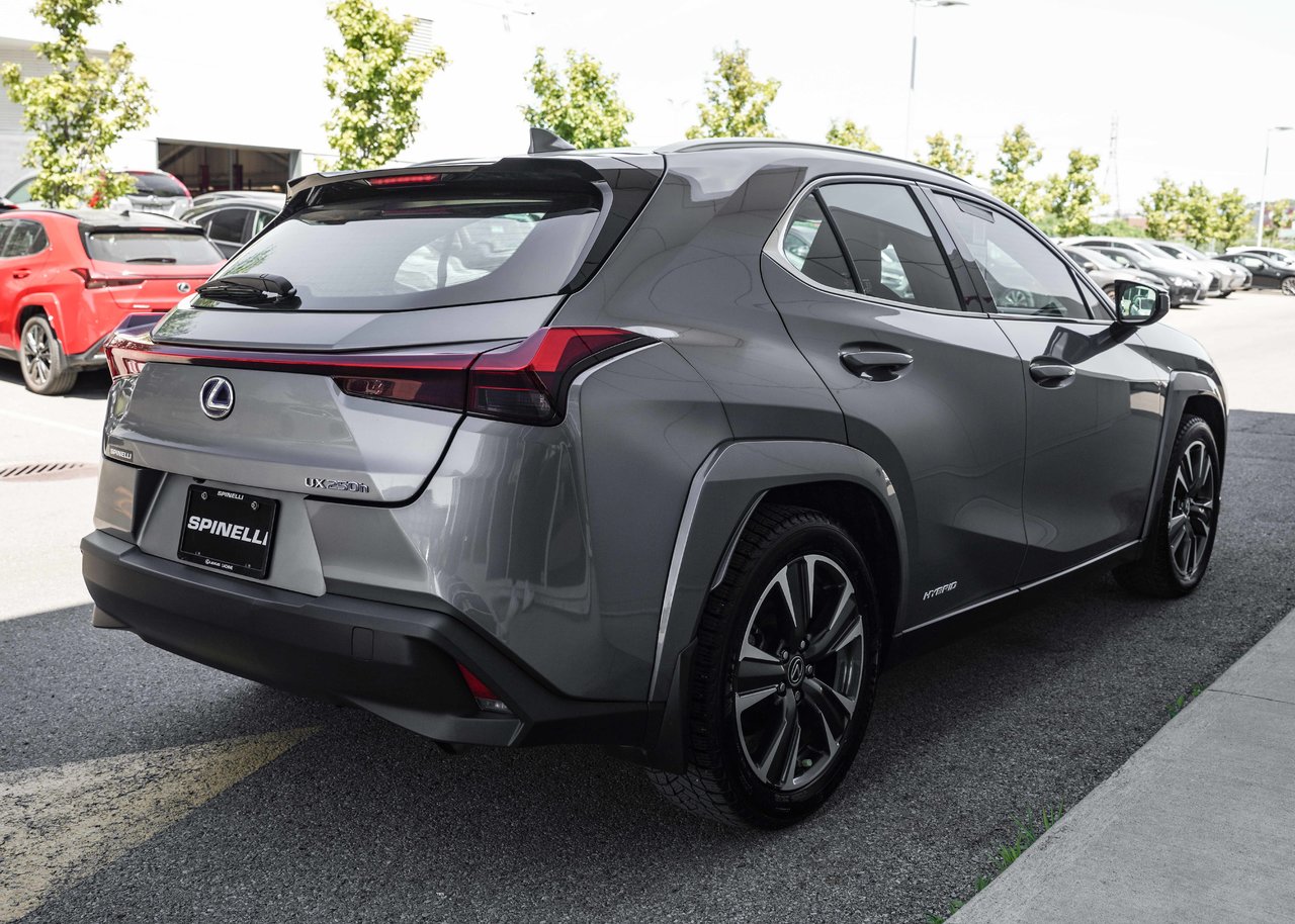 2022 Lexus UX 250h PREMIUM AWD HYBRIDE BAS KM CUIR TOIT CARPLAY