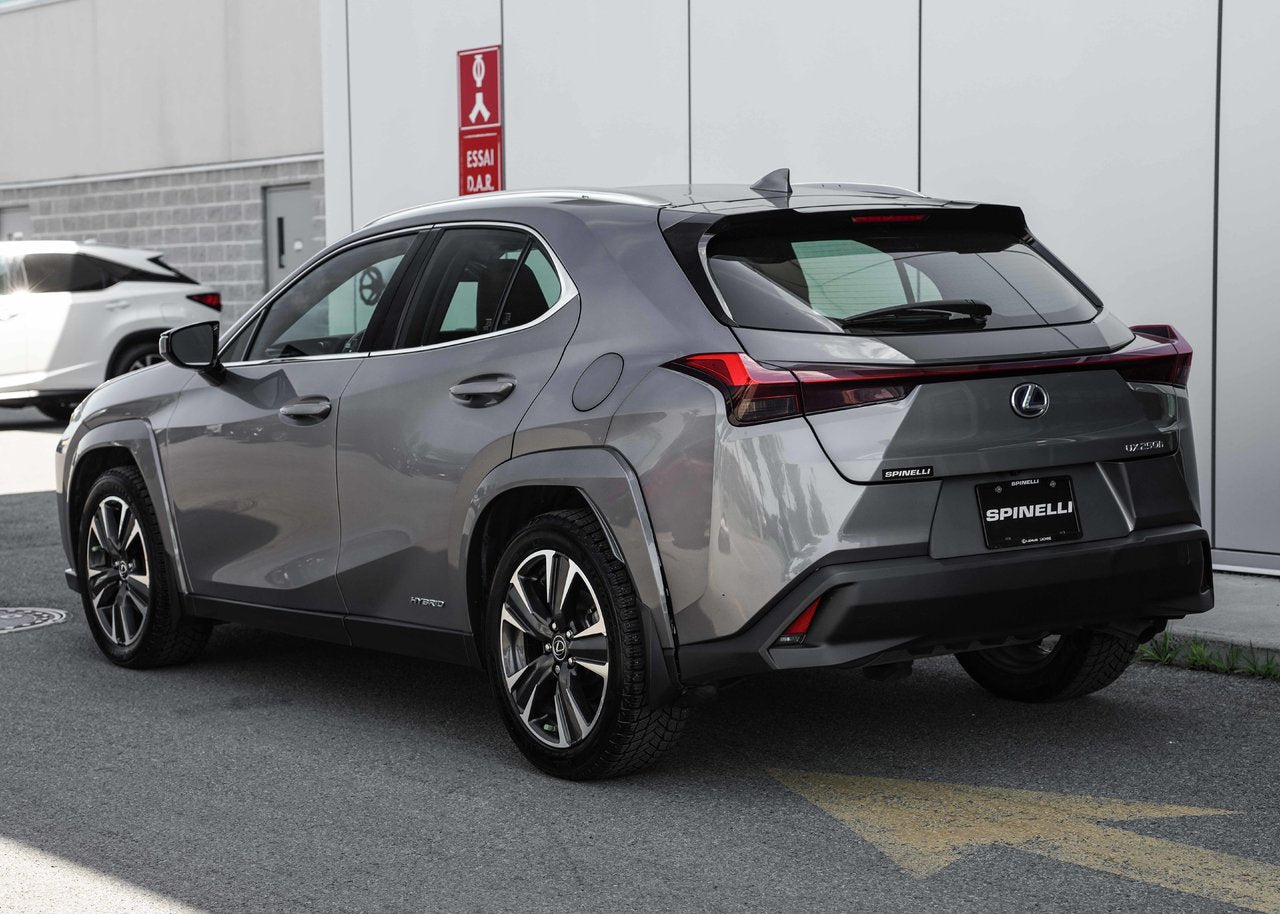 2022 Lexus UX 250h PREMIUM AWD HYBRIDE BAS KM CUIR TOIT CARPLAY