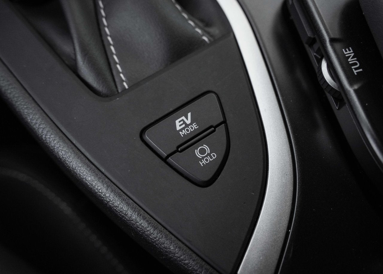 2022 Lexus UX 250h PREMIUM AWD HYBRIDE BAS KM CUIR TOIT CARPLAY