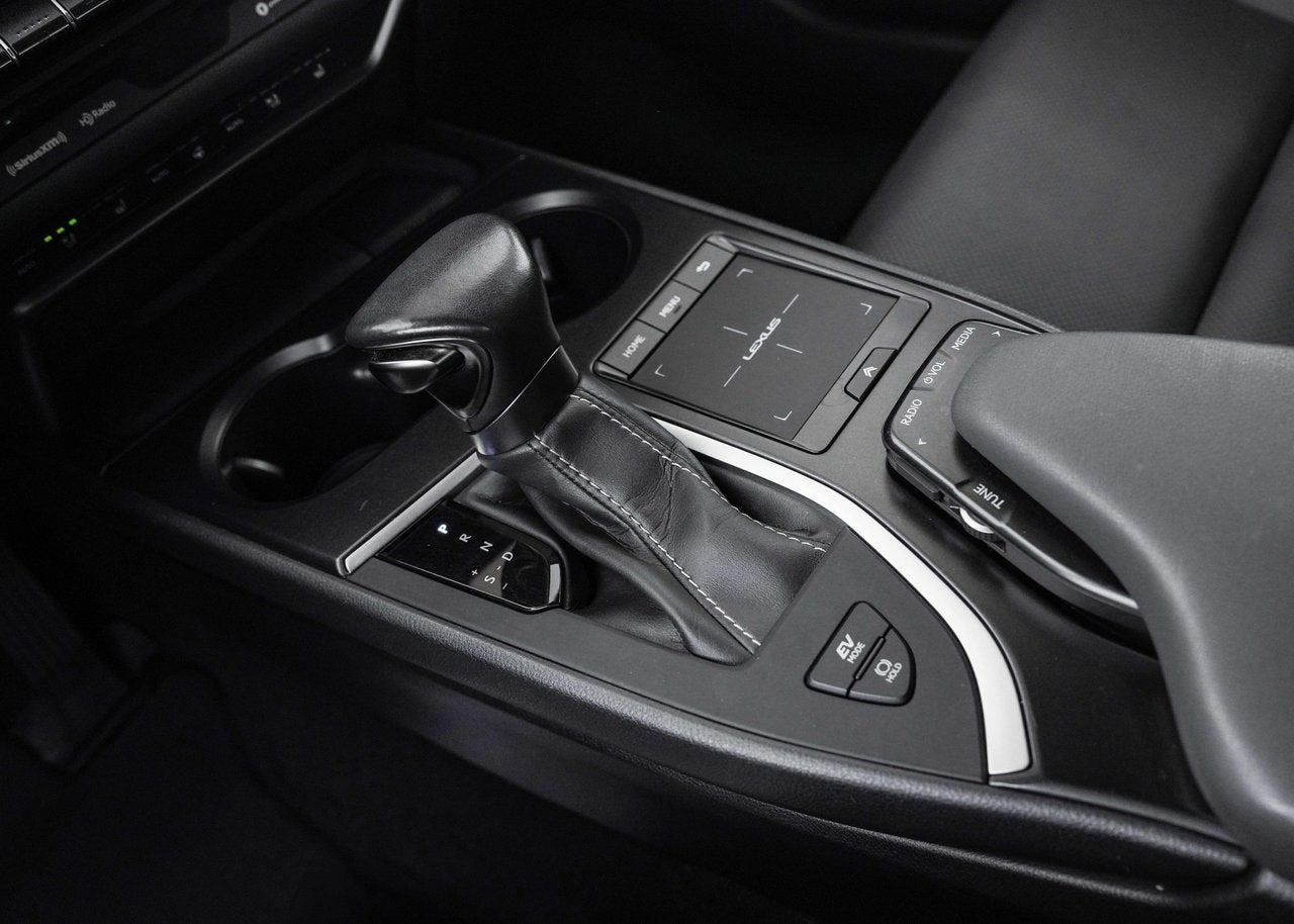 2022 Lexus UX 250h PREMIUM AWD HYBRIDE BAS KM CUIR TOIT CARPLAY