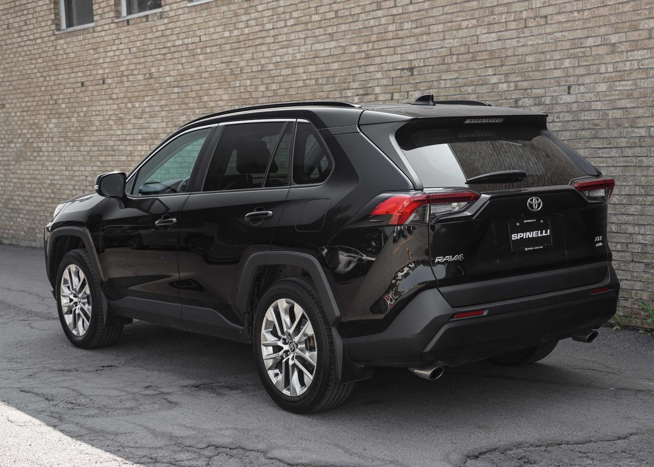 2021 Toyota RAV4 XLE AWD PREMIUM