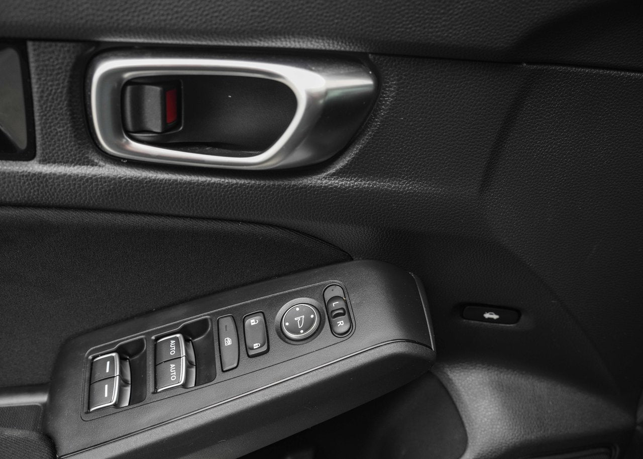 2023 Honda Civic Sedan EX; TOIT CAMERA ANGLES MORT SIEGE+VOLANT CHAUFFANT