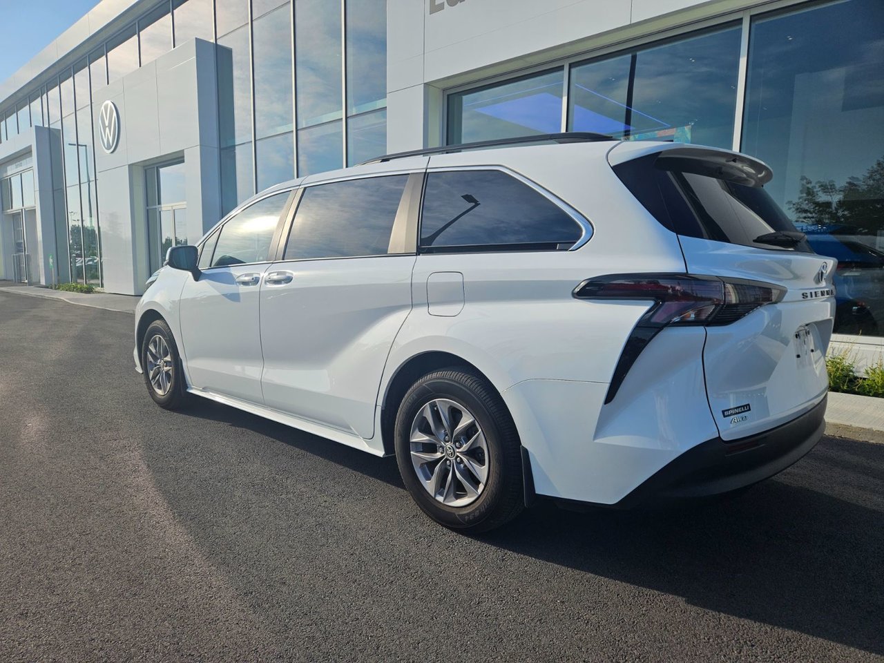 2024 Toyota Sienna LE/HYBRID/AWD/3EM RANGÉ/