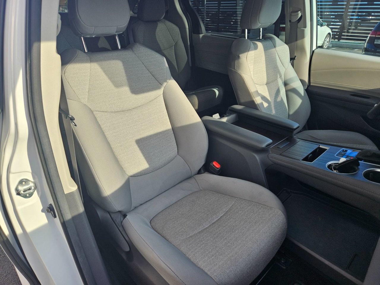 2024 Toyota Sienna LE/HYBRID/AWD/3EM RANGÉ/