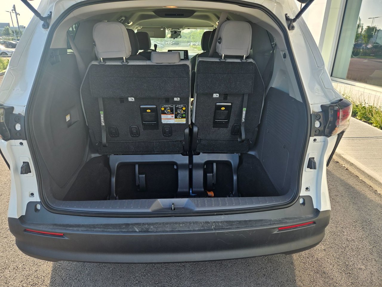 2024 Toyota Sienna LE/HYBRID/AWD/3EM RANGÉ/