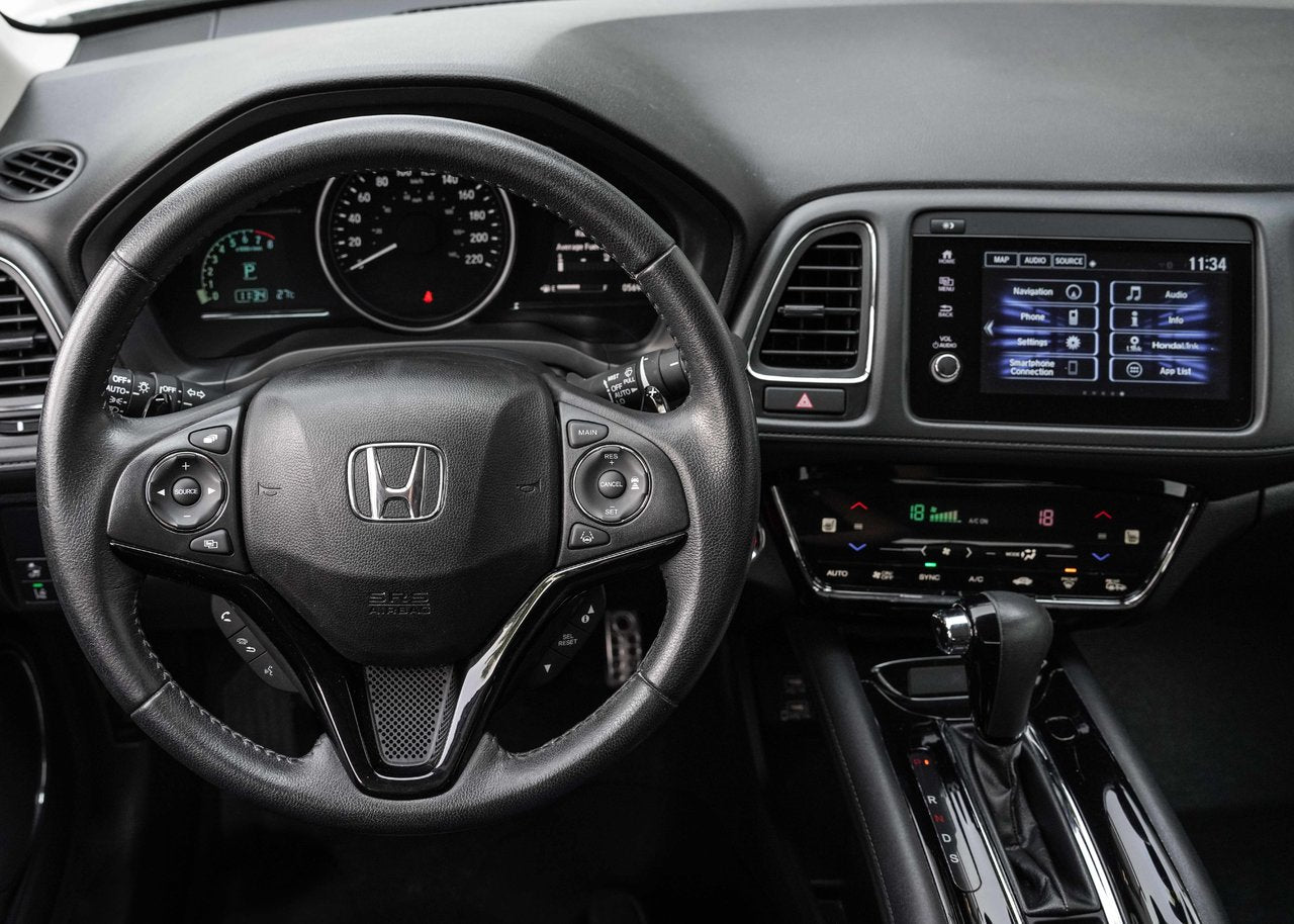 2020 Honda HR-V TOURING AWD; CUIR TOIT NAV CAMERA SIEGES CHAUFFANT