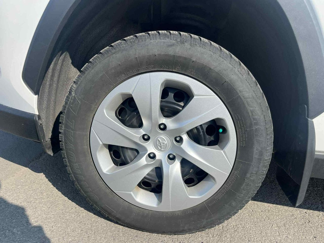 2020 Toyota RAV4 LE AWD