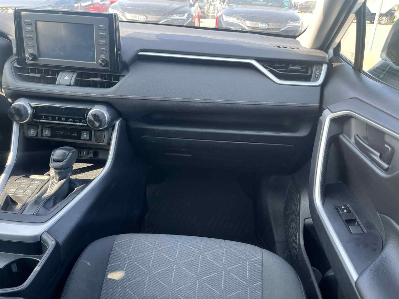2020 Toyota RAV4 LE AWD