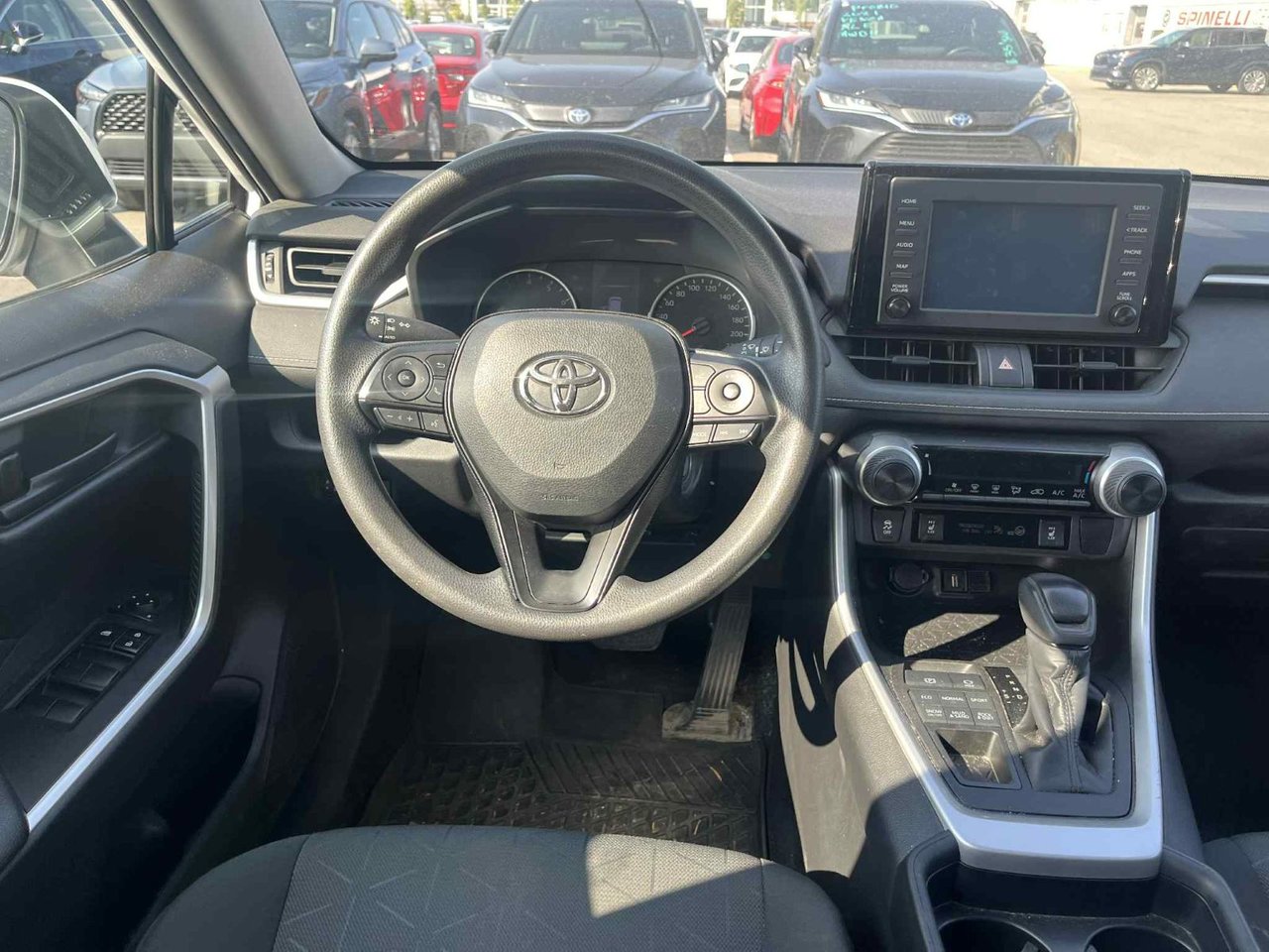 2020 Toyota RAV4 LE AWD