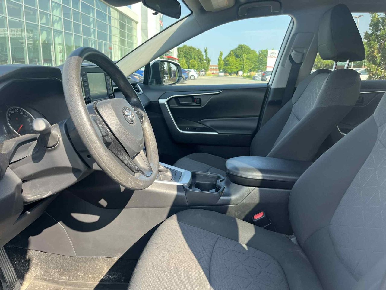 2020 Toyota RAV4 LE AWD