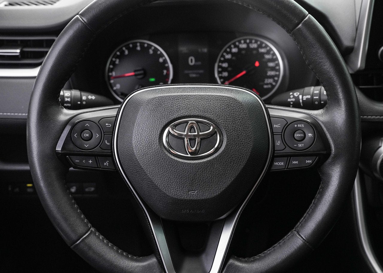 2020 Toyota RAV4 **XLE AWD**
