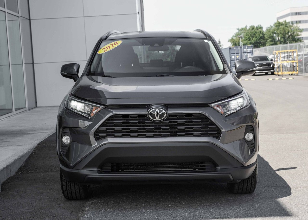 2020 Toyota RAV4 **XLE AWD**