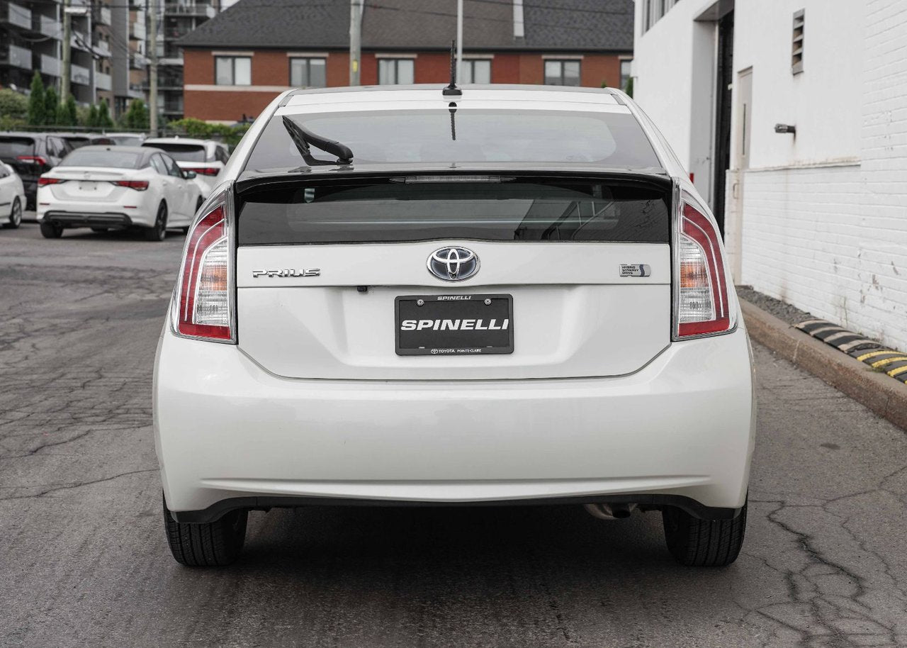 2015 Toyota Prius BASE