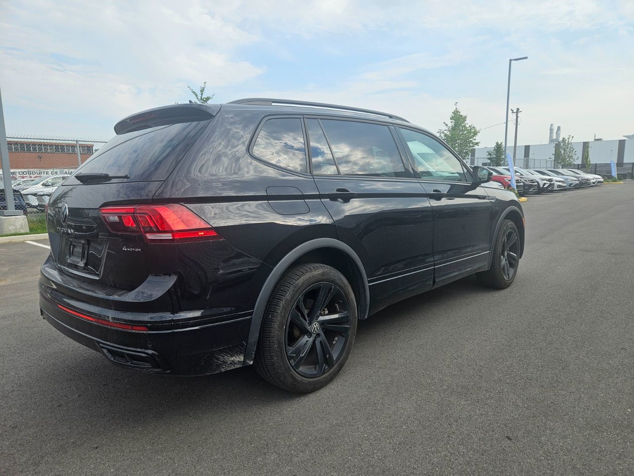 2023 Volkswagen Tiguan COMFORTLINE/AWD/RLINE/BLK EDITION/TOIT PANO/KEYLES