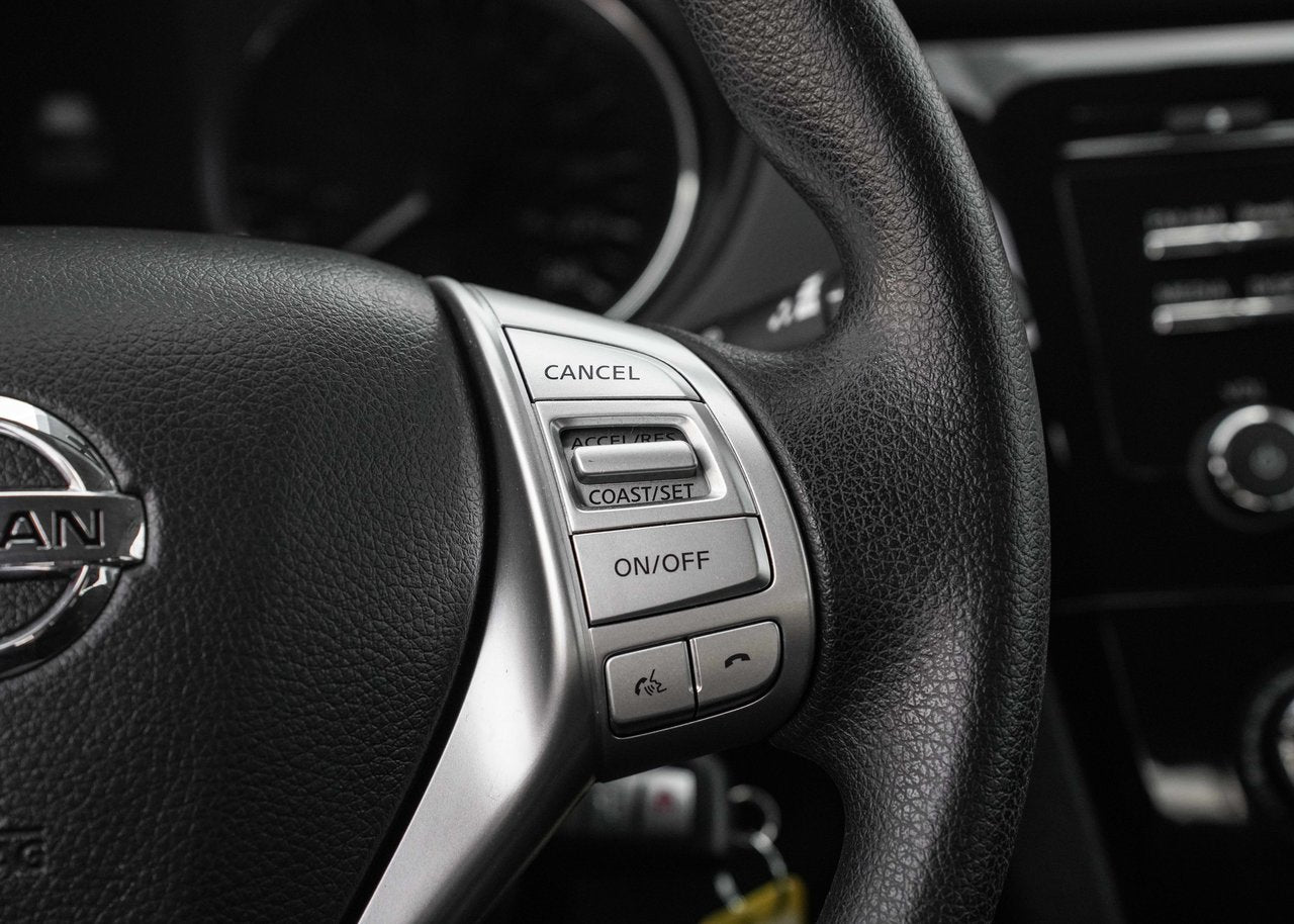 2014 Nissan Rogue S AWD; A/C CAMERA CRUISE BLUETOOTH *BAS/LOW KM*