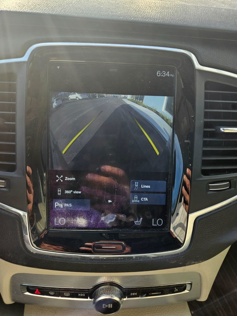2016 Volvo XC90 T6/MOMENTUM/7 PASS/TOIT PANO/HUD/KEYLESS/BLINDSPOT