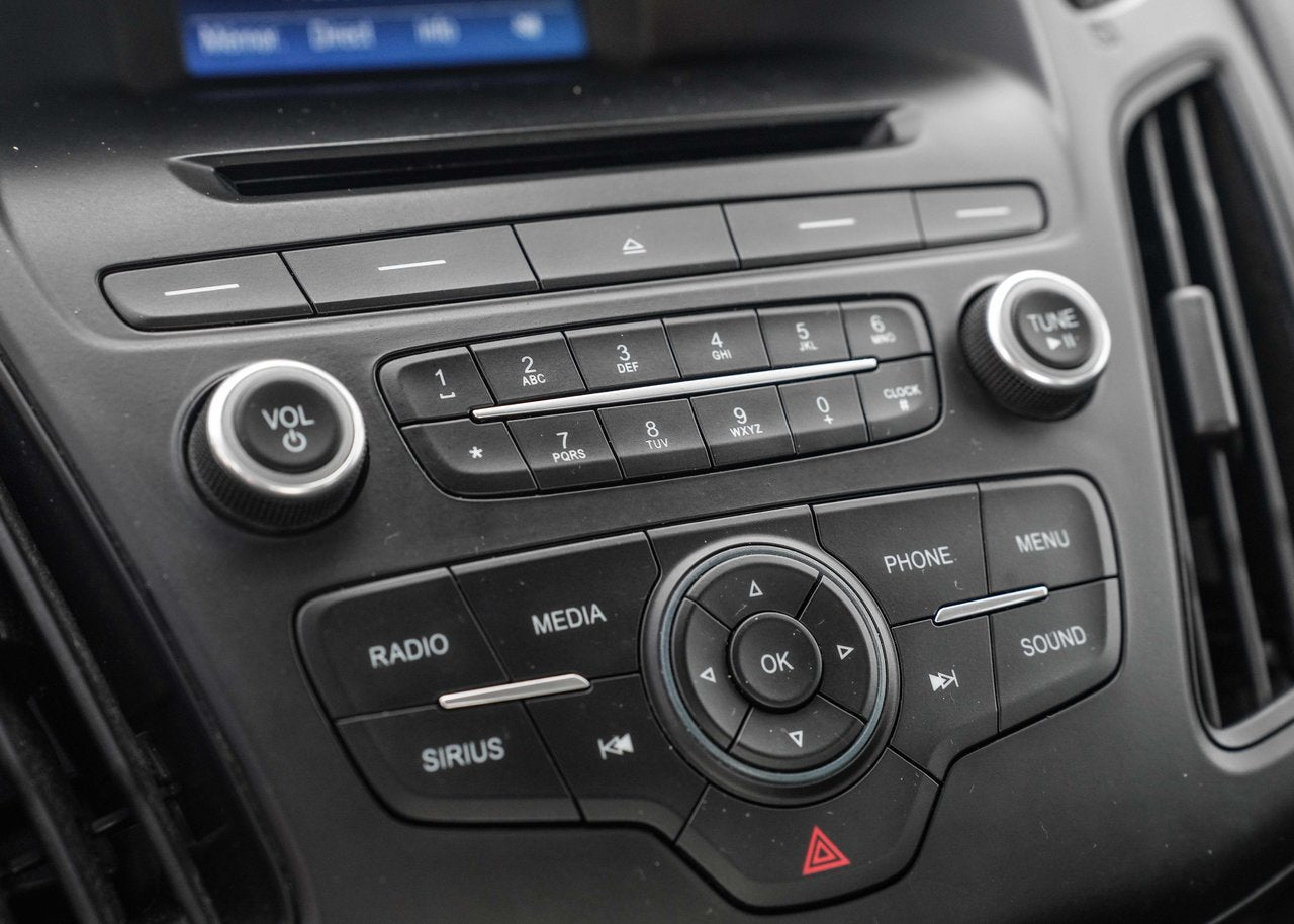 2017 Ford Focus SE; CAMERA SIEGES+VOLANT CHAUFFANT MAG*BAS/LOW KM*