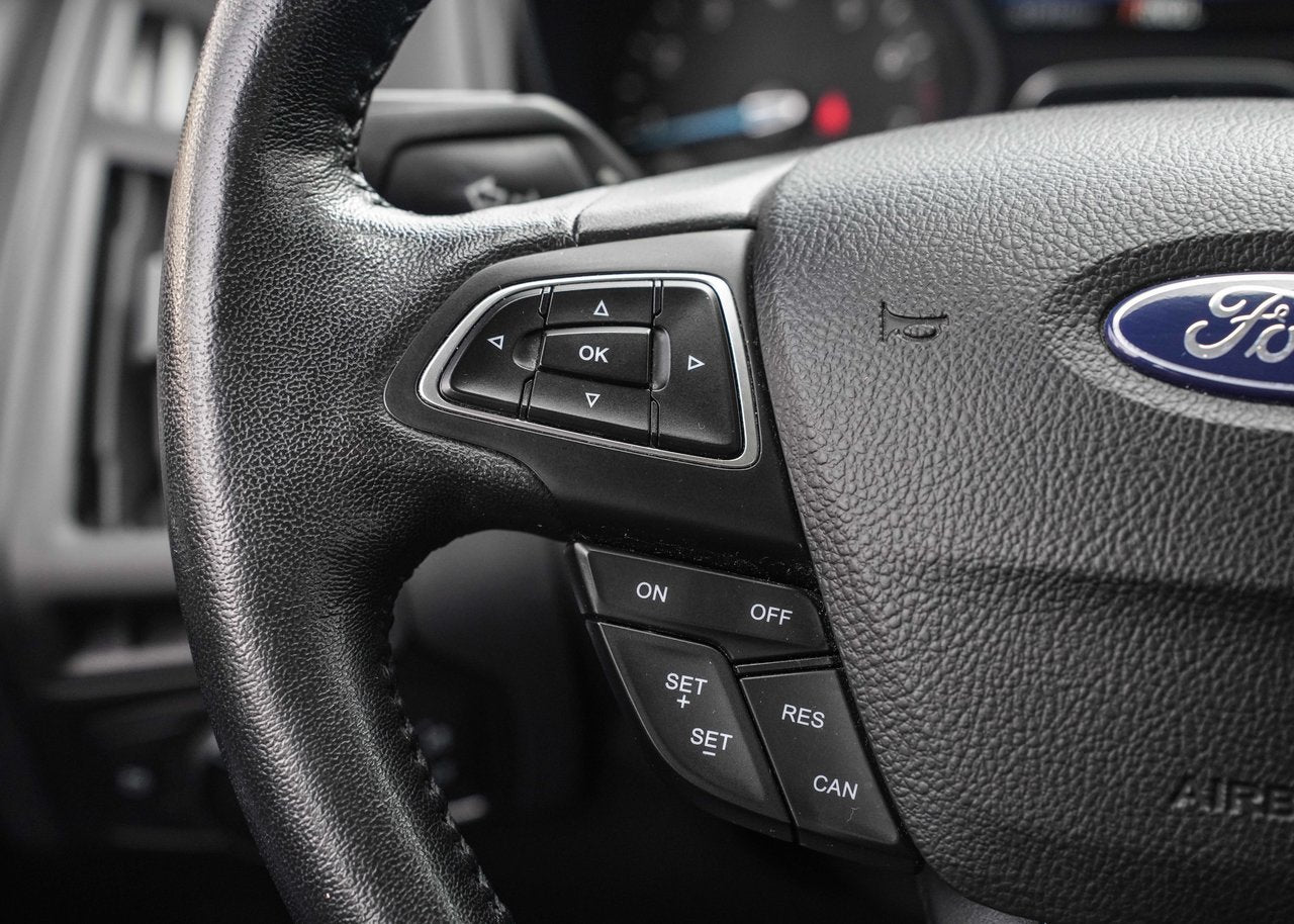 2017 Ford Focus SE; CAMERA SIEGES+VOLANT CHAUFFANT MAG*BAS/LOW KM*