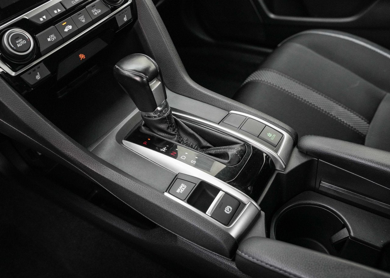 2020 Honda Civic Sedan SPORT; TOIT CAMERA LANEWATCH SIEGES CHAUFFANT MAGS